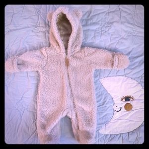 Carter’s Fuzzy Fleece Bunting NB Off White Zipper